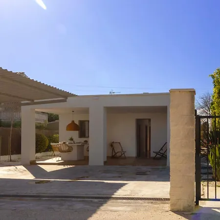 Marena Oliva Nova Vakantiehuis *