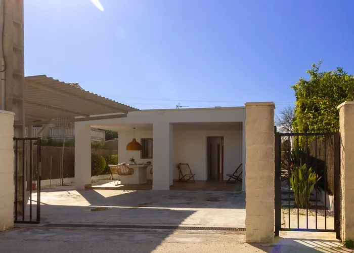 Marena Oliva Nova Vakantiehuis *